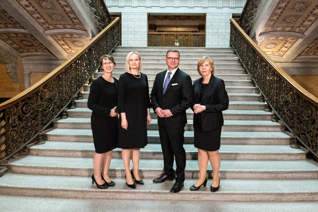Hallituksen-johtonelikko-01-20062023