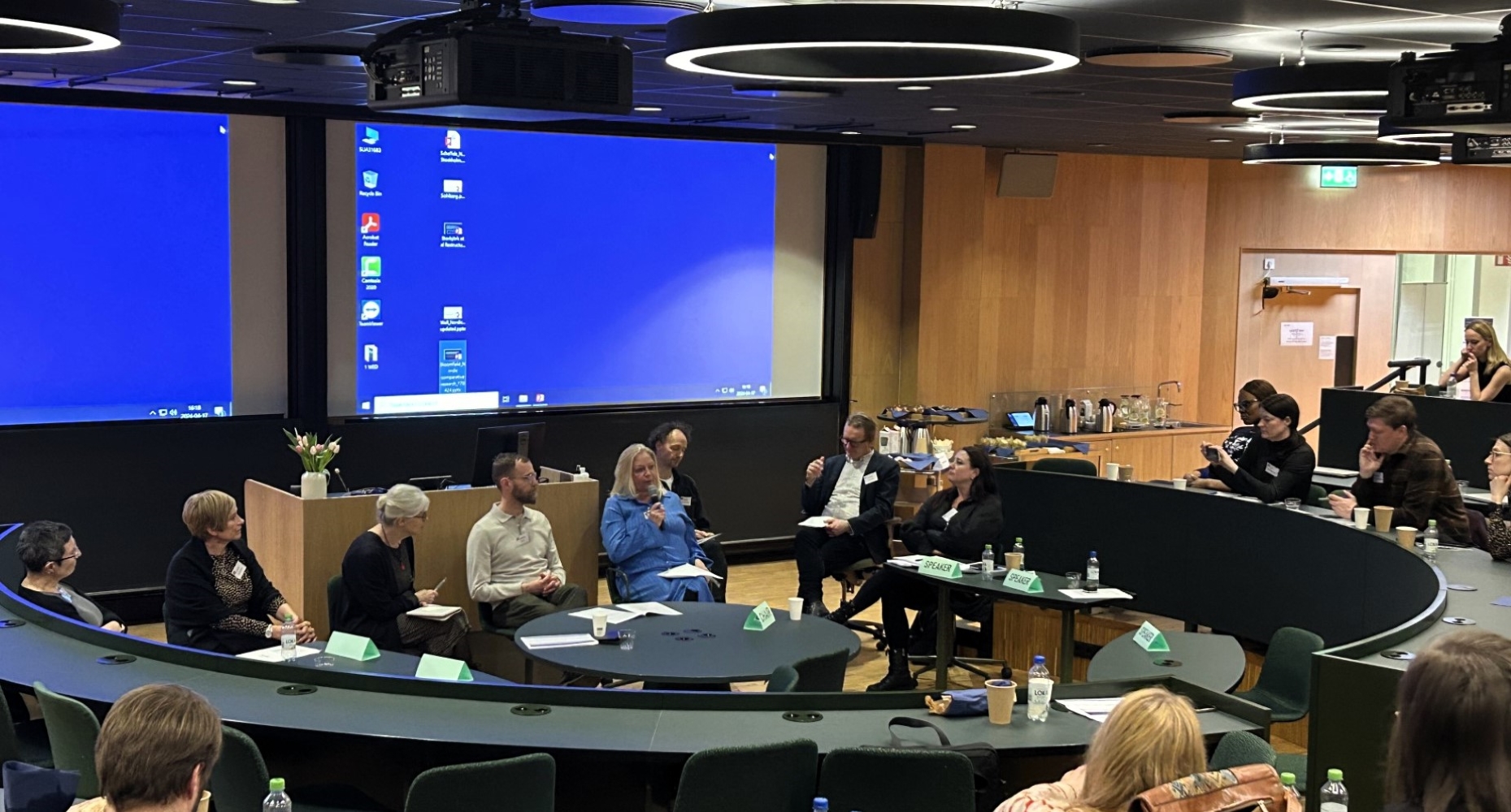 From the left: Kim Bloomfield, Janne Scheffels, Kerstin Stenius, Håkan Wall, Tove Solberg, Kjetil van der Wel, Johan Strang and Jessica Storbjörk engaged in discussions.