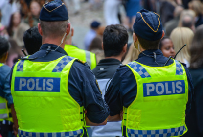 mp35315419-polis-polisbil
