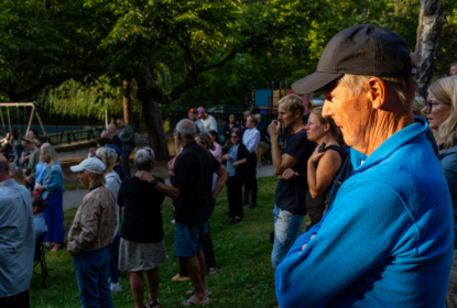 Citizens meet