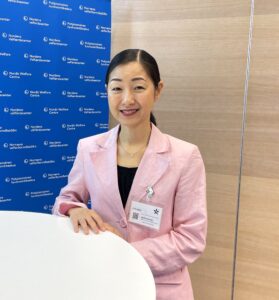 Portrait of Hisayo Katsui wearing a pink blazer.