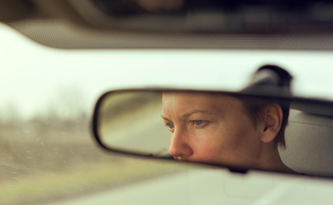 V Car rearview mirror